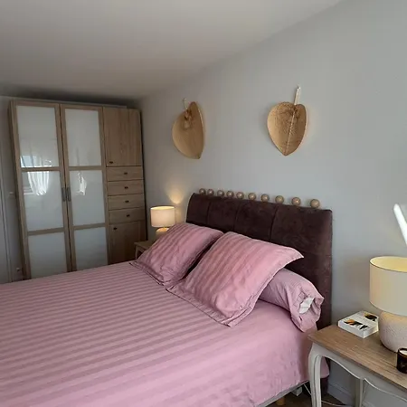 Renove 3 Pieces, Balcon Vue Mer, Parking, Internet, Pour 4 Pers. - Fr-1-487-376 Lägenhet Cabourg